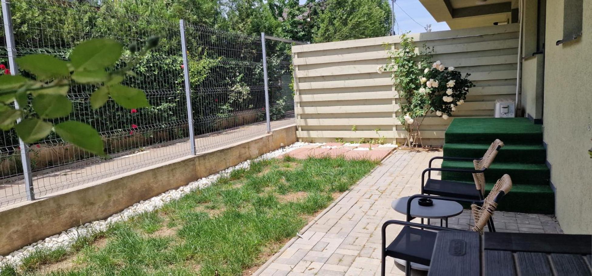 Amazing Apartament With Garden Bucharest Airport Self Check-In!! Otopeni Exterior photo